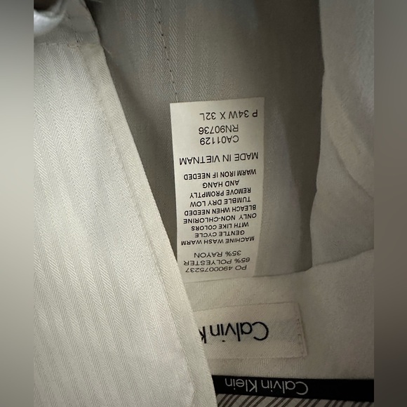 𝅺Calvin Klein Dress pant - Picture 6 of 7
